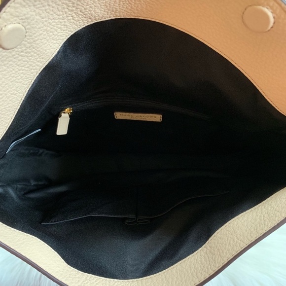 Marc Jacobs Empire City Buff Leather Hobo Bag - Picture 7 of 8